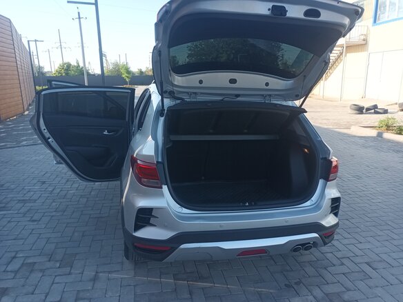2021 Kia Rio X IV Рестайлинг, серебристый, 1850000 рублей - вид 15