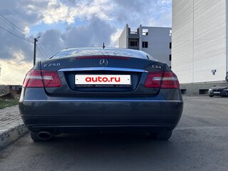 2011 Mercedes-Benz E-Класс 250 7G-Tronic IV (W212, S212, C207), серый, 1110000 рублей, вид 4