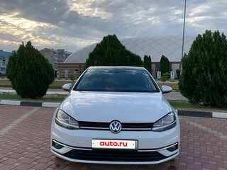 2020 Volkswagen Golf VII Рестайлинг, белый, 2100000 рублей, вид 2