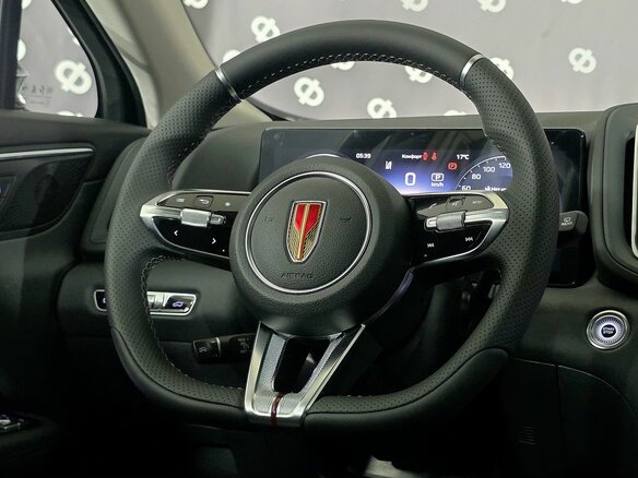 2025 Hongqi HS3, белый, 2480000 рублей - вид 22