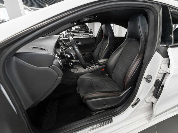 2018 Mercedes-Benz CLA 250 I (C117, X117) Рестайлинг, белый, 2080000 рублей - вид 8