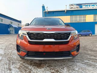 2019 Kia KX3, оранжевый, 2400000 рублей, вид 2
