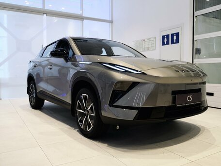 Omoda C5 II