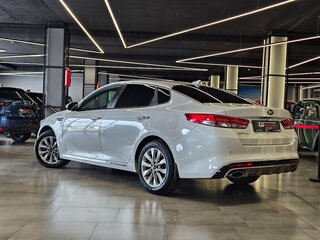 2017 Kia Optima IV, белый, 1930000 рублей, вид 3