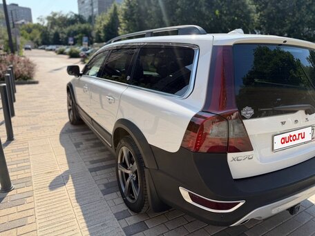 2012 Volvo XC70 II, белый, 2580000 рублей, вид 4