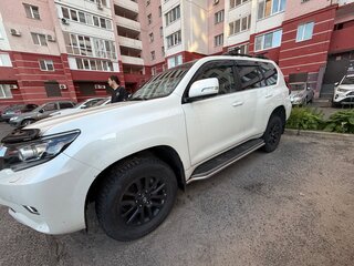 2018 Toyota Land Cruiser Prado 150 Series Рестайлинг 2, белый, 6500000 рублей, вид 4
