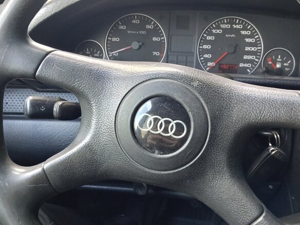 1992 Audi 100 IV (C4), белый, 130000 рублей - вид 5