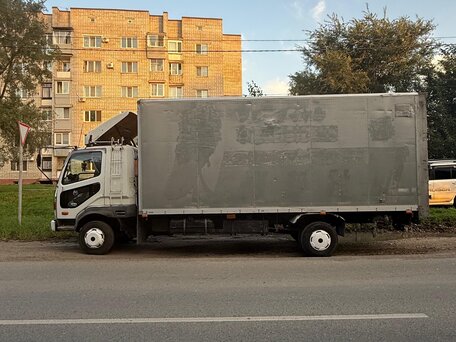 1990 Fuso (Mitsubishi) Fighter, белый, 1750000 рублей, вид 2