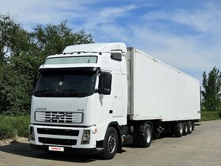 2002 Volvo FH, белый, 2600000 рублей, вид 1