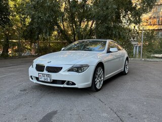 2004 BMW 6 серии 645i II (E63/E64), белый, 900000 рублей, вид 4