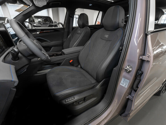2026 Volkswagen Tiguan L Pro III (China Market), серый, 5100000 рублей - вид 8