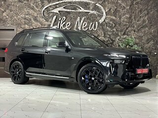 2025 BMW X7 40i I (G07) Рестайлинг, чёрный, 13758000 рублей, вид 2