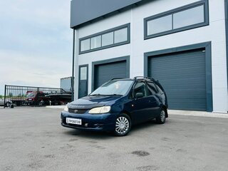 Toyota Corolla Spacio I