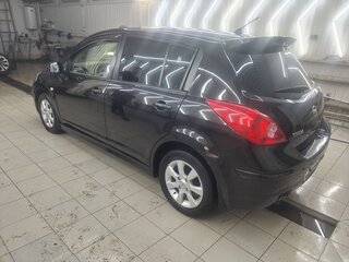2012 Nissan Tiida I Рестайлинг, коричневый, 850000 рублей, вид 5