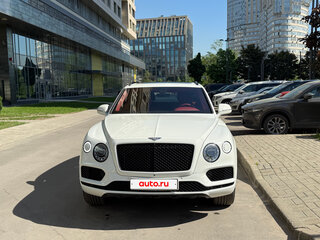 2018 Bentley Bentayga I, белый, 11500000 рублей, вид 4