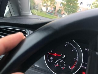 2019 Volkswagen Golf VII Рестайлинг, чёрный, 1310000 рублей, вид 4