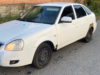 2010 Lada (ВАЗ) Priora I, белый, 235000 рублей, вид 1