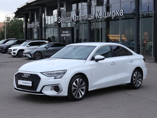 Audi A3 35 TFSI Long IV (8Y)