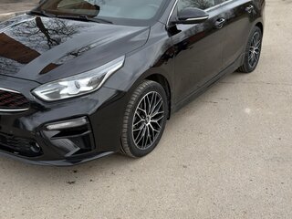 2021 Kia Cerato IV, чёрный, 2250000 рублей, вид 1