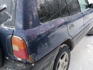 1996 Toyota RAV4 I (XA10), синий, 330000 рублей, вид 5