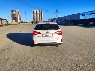 2018 Kia Sorento II Рестайлинг, белый, 2600000 рублей, вид 5