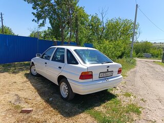1991 Ford Escort V, белый, 207000 рублей, вид 2