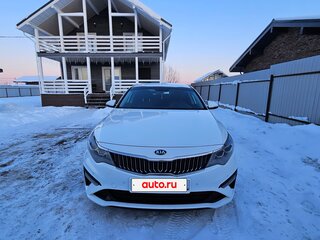 2018 Kia Optima IV Рестайлинг, белый, 2000000 рублей, вид 1