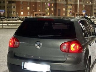 2004 Volkswagen Golf V, серый, 305000 рублей, вид 2