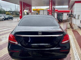 2019 Mercedes-Benz E-Класс 200 V (W213, S213, C238), чёрный, 2500000 рублей, вид 4
