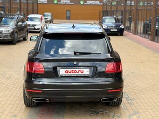 2016 Bentley Bentayga I, чёрный, 6490000 рублей, вид 5