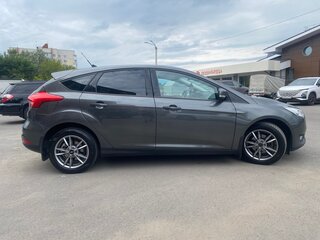2018 Ford Focus III Рестайлинг, серый, 1300000 рублей, вид 4