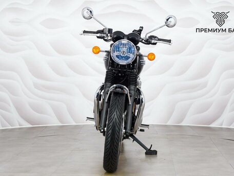 2025 Triumph Bonneville T120, чёрный, 1599000 рублей, вид 4