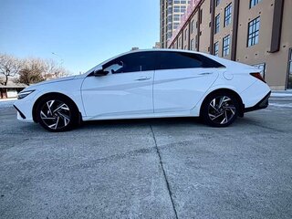 2022 Hyundai Elantra VII (CN7), белый, 1457000 рублей, вид 4