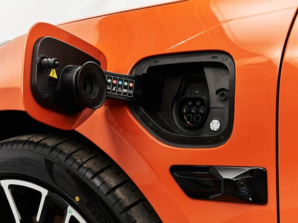 2023 Zeekr 001 100 kWh I, оранжевый, 6299000 рублей - вид 31