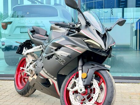 2026 QJMotor SRK 921 RR, чёрный, 1155000 рублей, вид 4