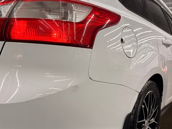 2013 Ford Focus III, белый, 850000 рублей - вид 15