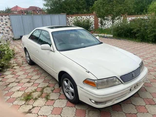 1999 Toyota Mark II VIII (X100), белый, 300000 рублей, вид 2