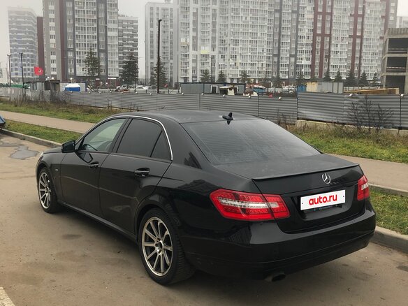 2011 Mercedes-Benz E-Класс 200 7G-Tronic IV (W212, S212, C207), чёрный, 1300000 рублей - вид 6
