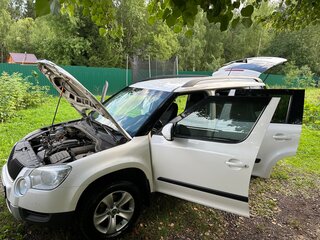 2012 Skoda Yeti I, белый, 740000 рублей, вид 1