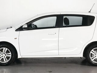 2012 Chevrolet Aveo II, белый, 620000 рублей, вид 4
