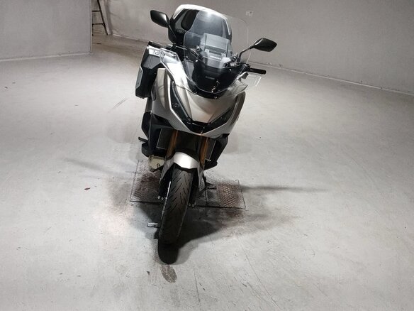 2025 Honda NT1100, серебристый, 1559000 рублей - вид 3