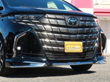 2025 Toyota Alphard IV, чёрный, 7830000 рублей, вид 3
