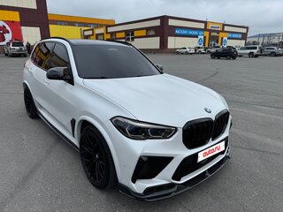 2021 BMW X5 M Competition III (F95), белый, 13500000 рублей, вид 3