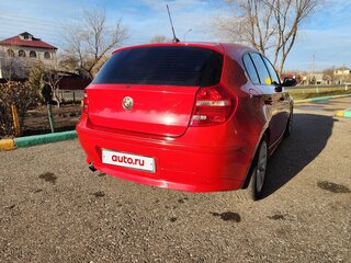 2007 BMW 1 серии 118i I (E81/E82/E87/E88), красный, 700000 рублей, вид 4