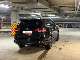 2017 Toyota Highlander III (XU50) Рестайлинг, чёрный, 2590000 рублей, вид 5