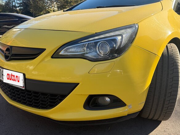2014 Opel Astra GTC J Рестайлинг, жёлтый, 950000 рублей - вид 10