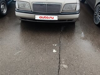 1997 Mercedes-Benz C-Класс 180 I (W202) Рестайлинг, бежевый, 350000 рублей, вид 5