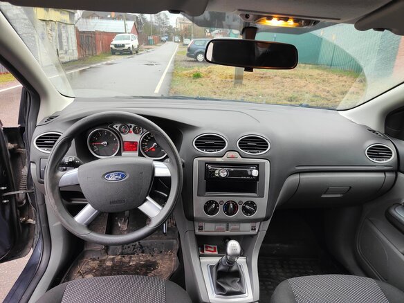2011 Ford Focus II Рестайлинг, серый, 700000 рублей - вид 7