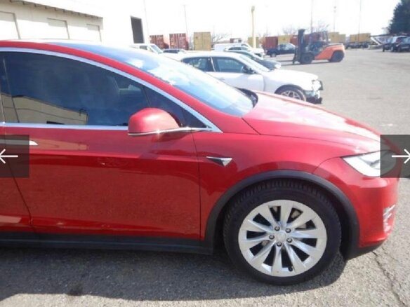 2018 Tesla Model X 90D I, красный, 4500000 рублей - вид 2