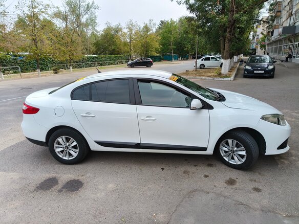 2013 Renault Fluence I Рестайлинг, белый, 815000 рублей - вид 6